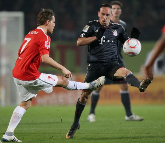 纪钰爱以稳 纪钰爱以稳